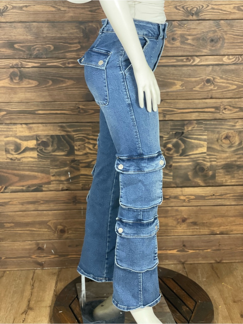 Forever 21 | Flared Wide Leg Utility High-Rise Cargo Denim Jeans Medium Wash - Picture 2 of 6